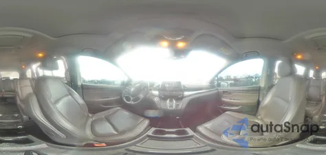 2018 Honda Odyssey Touring z USA, uszkodzony, nr VIN 5FNRL6H8XJB063654